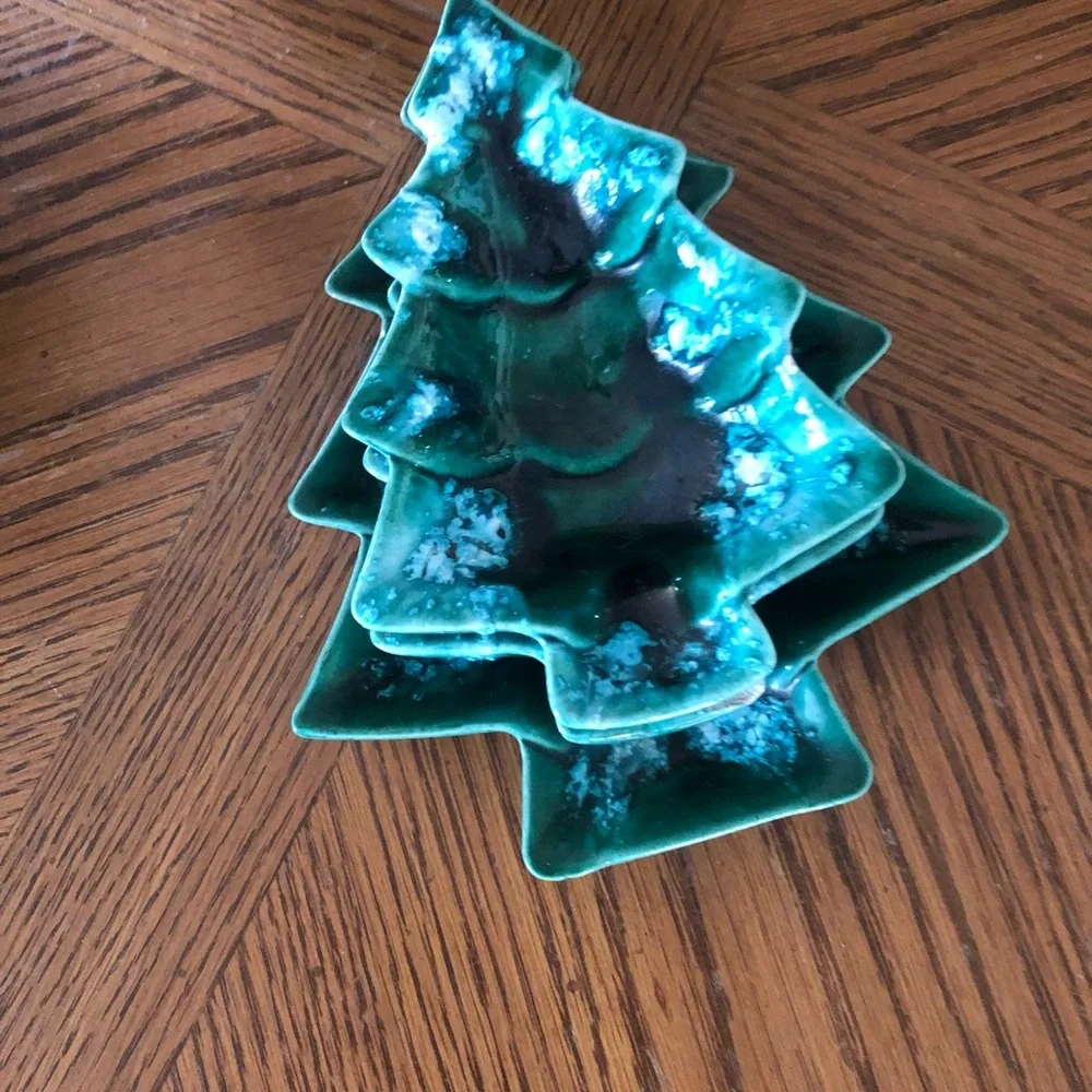 Vintage Set of 3 Green Drip Glaze Stacking Ceramic Christmas Tree Nesting Dishes